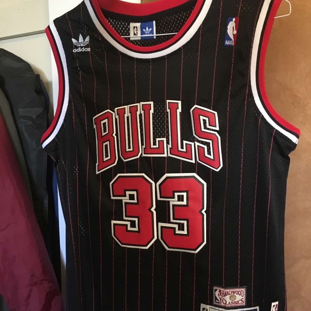 Scottie Pippen Jersey